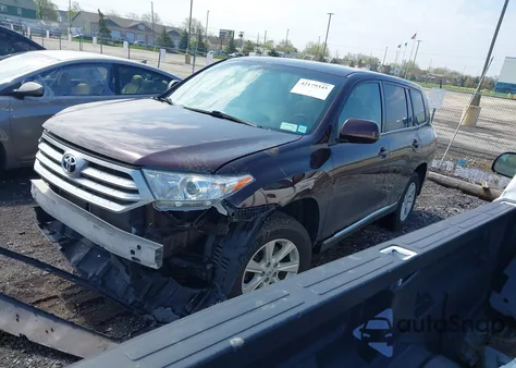 2013 Toyota Highlander Base V6 from USA, damaged, VIN 5TDZK3EH4DS109467